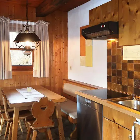 Luna - Ist200 Ferienhaus